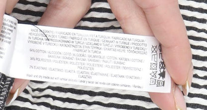 Primark Men’s Black White Striped Short Sleeve Crew Neck T-Shirt L