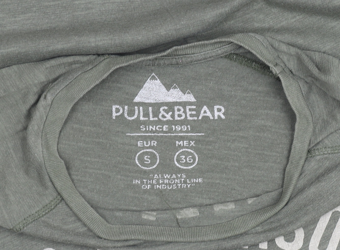 Pull&Bear Men's Green Graphic Outdoor Cotton T-Shirt Size S