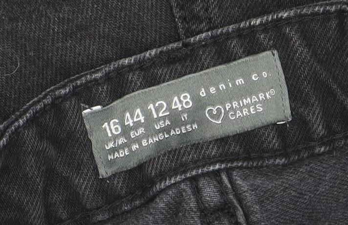 Primark Denim Co. Women Black Size 16 High Rise Cut-Off Denim Shorts