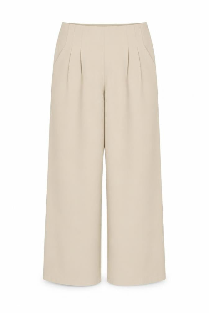 Womens UK Size 6 Boohoo Regular Fit Casual Business Beige Trousers