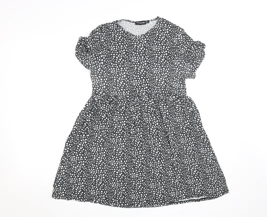 PrettyLittleThing Women's Black Animal Print Skater Dress UK 8