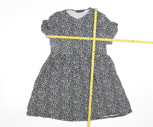 PrettyLittleThing Women's Black Animal Print Skater Dress UK 8
