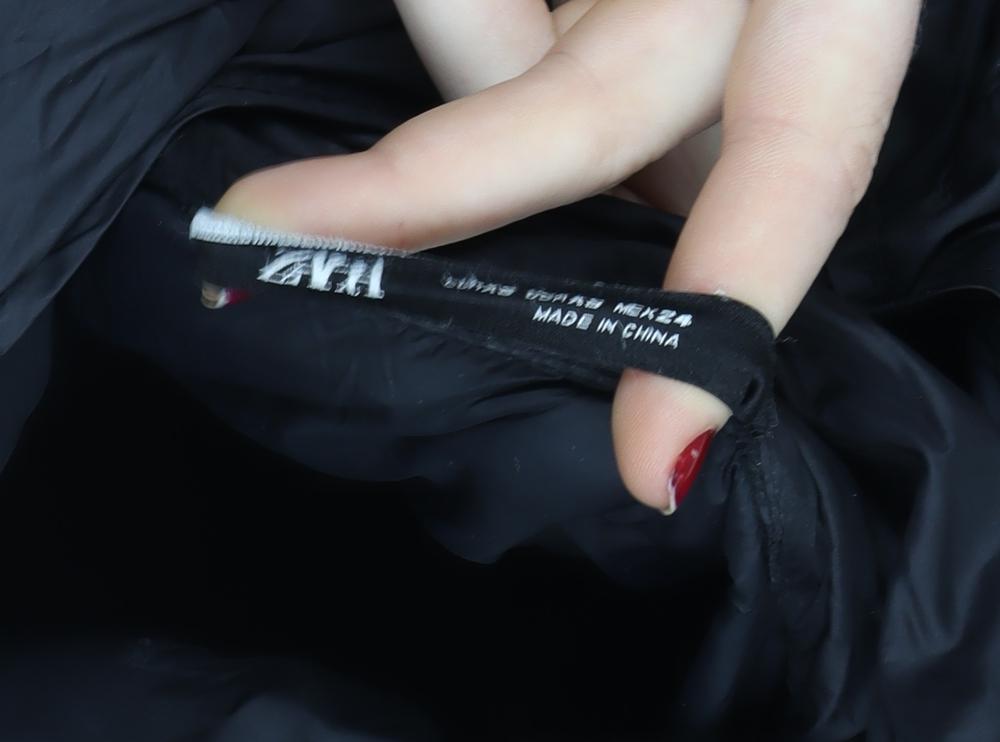 Womens UK Size M 4F Black Puffer Jacket