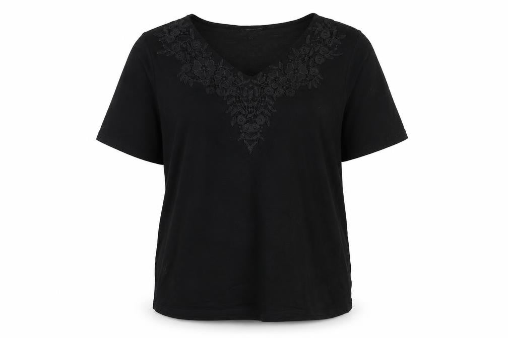 Womens UK Size 18 Spirit Black Basic T-Shirt