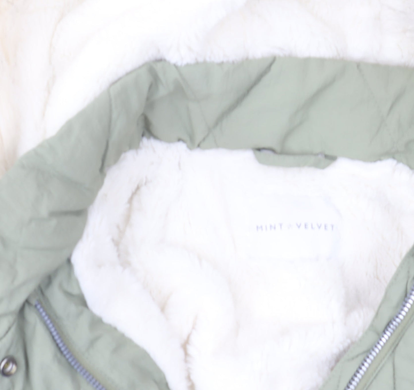 Mint Velvet Girls Green Quilted Hooded Faux Fur Trim Winter Coat 8 Years