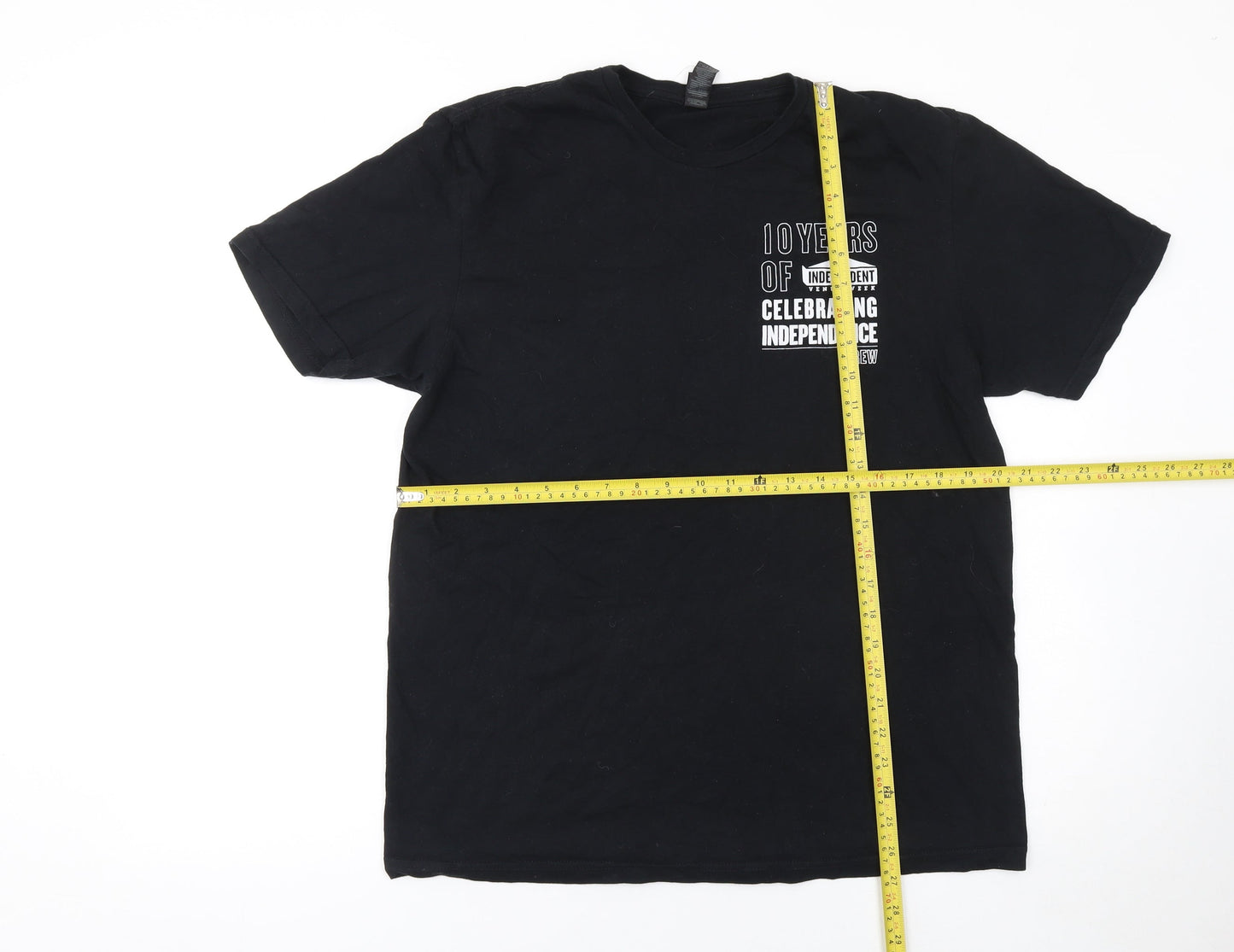 Mens UK Size L Gildan Black  T-Shirt