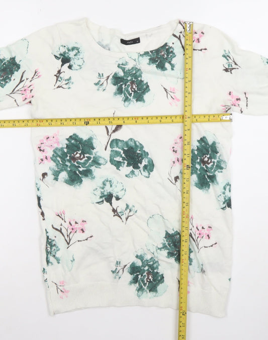 M&Co Women’s White Floral Knit Top Size 10 3/4 Sleeve Crew Neck