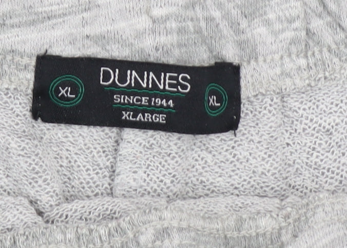 Dunnes Men’s Grey Tropical Print Sweat Shorts XL