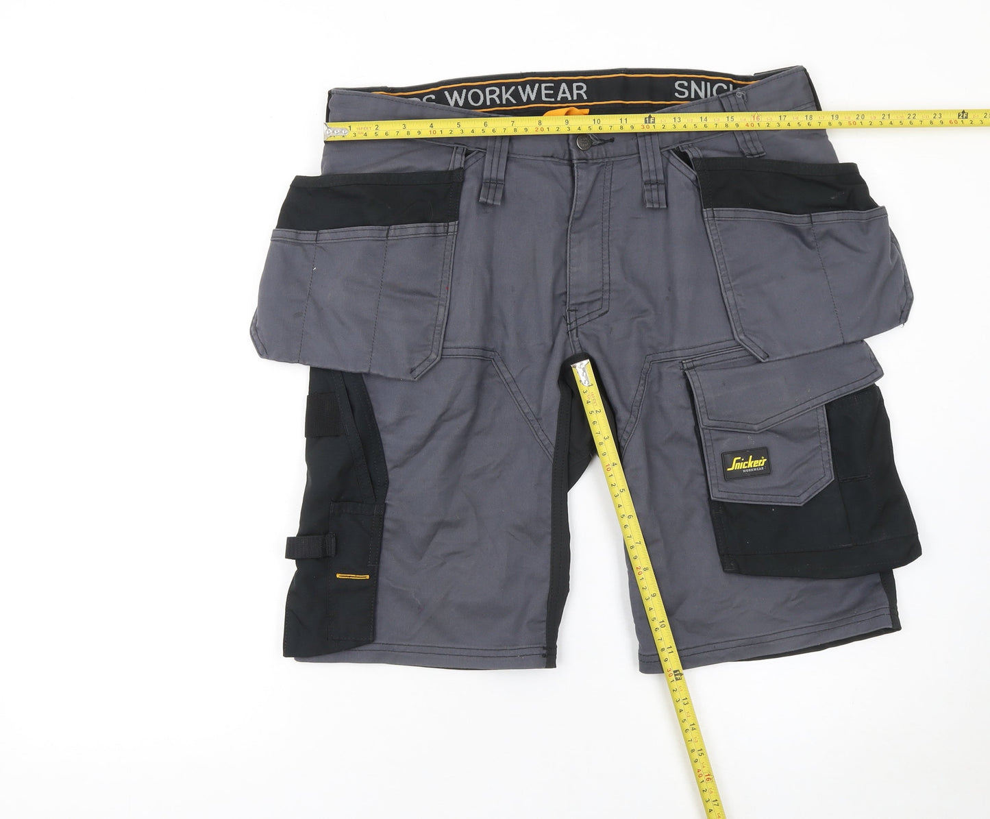 Snickers Workwear Men’s Grey 36in Cargo Shorts with Multiple Pockets