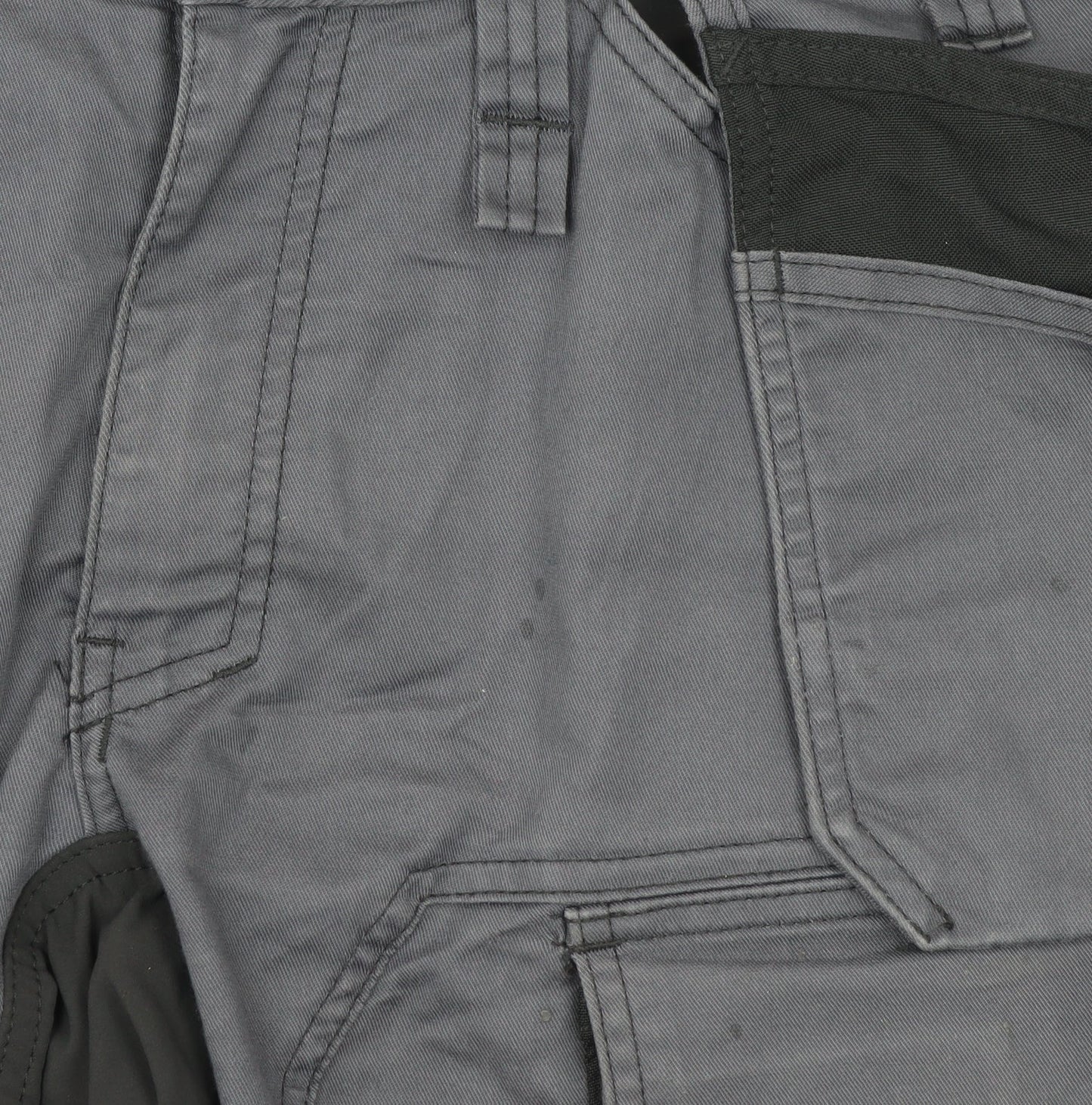 Snickers Workwear Men’s Grey 36in Cargo Shorts with Multiple Pockets