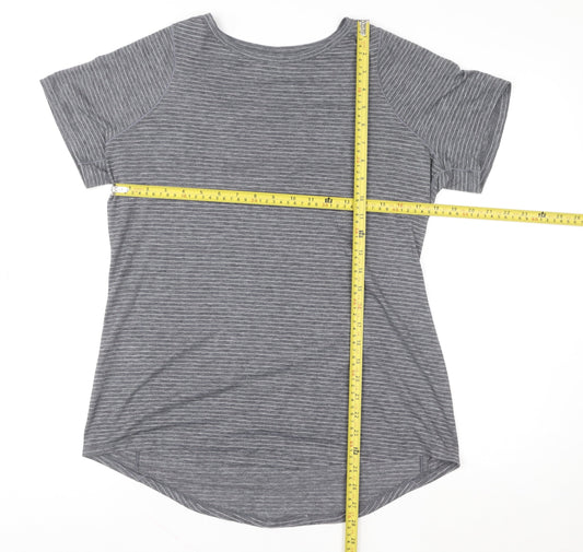 Athletic Works Men’s Grey Striped Short Sleeve T-Shirt M