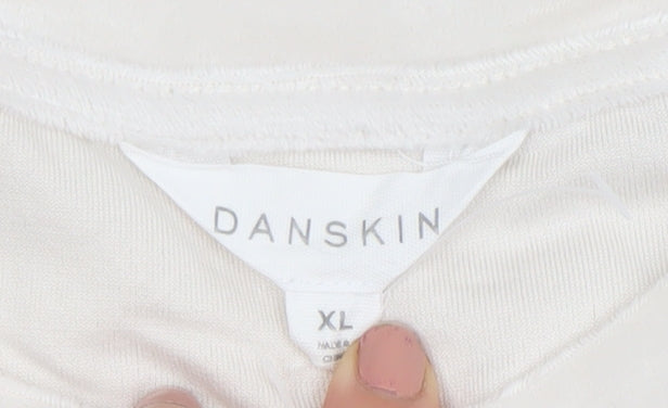 Womens UK Size XL Danskin Beige Basic T-Shirt
