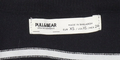 Womens UK Size XS Pull&Bear Black Cropped T-Shirt