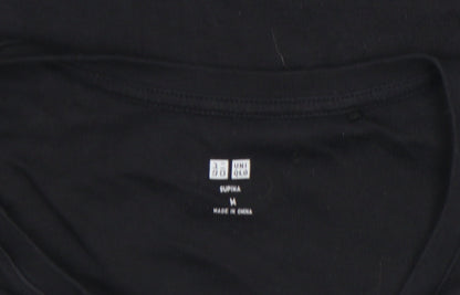 Uniqlo Men’s Black Supima Cotton Short Sleeve Henley T-Shirt M