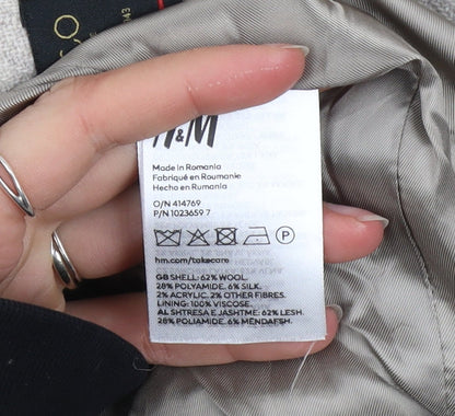Mens UK Size S H&M Beige Classic