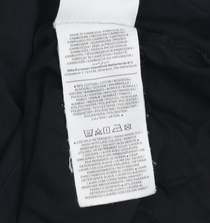 Boys UK Size 158 Nike Black Basic T-Shirt