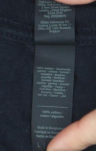 Mens UK Size L Gildan Black  T-Shirt