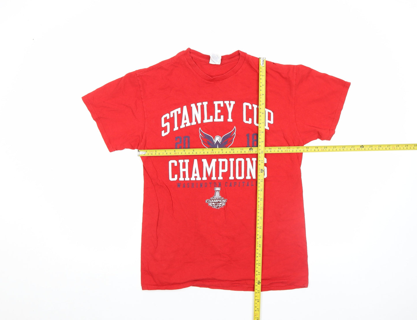 Mens UK Size M Delta Red  T-Shirt