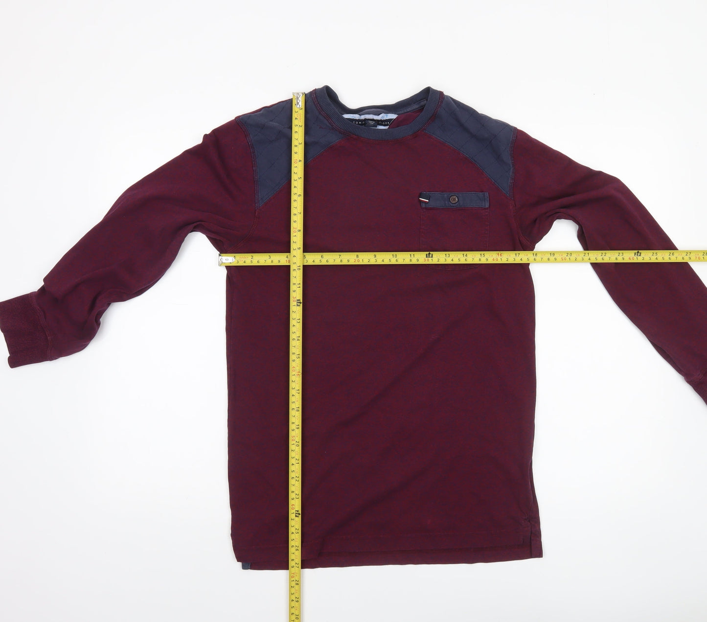 Tommy Hilfiger Men's XL Burgundy Quilted Shoulder Cotton Long Sleeve Top