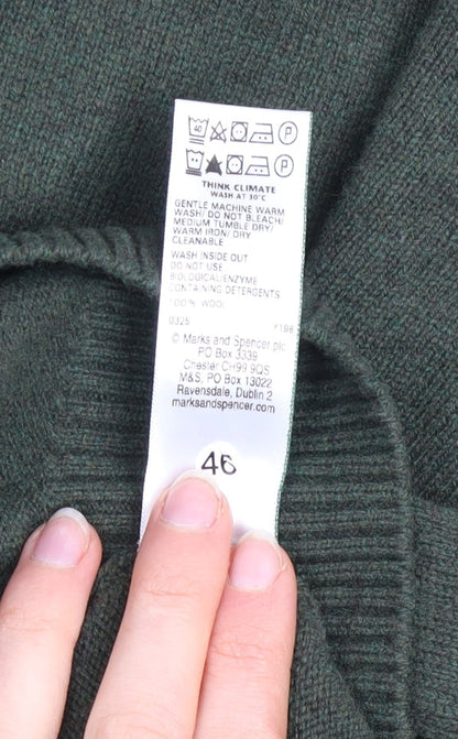 Marks and Spencer Men’s Green Wool Crew Neck Jumper Size L