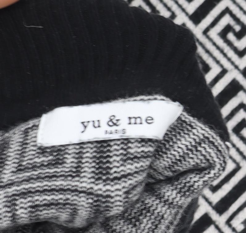 Womens UK Size M Yu & Me Black Pullover Sweatshirt