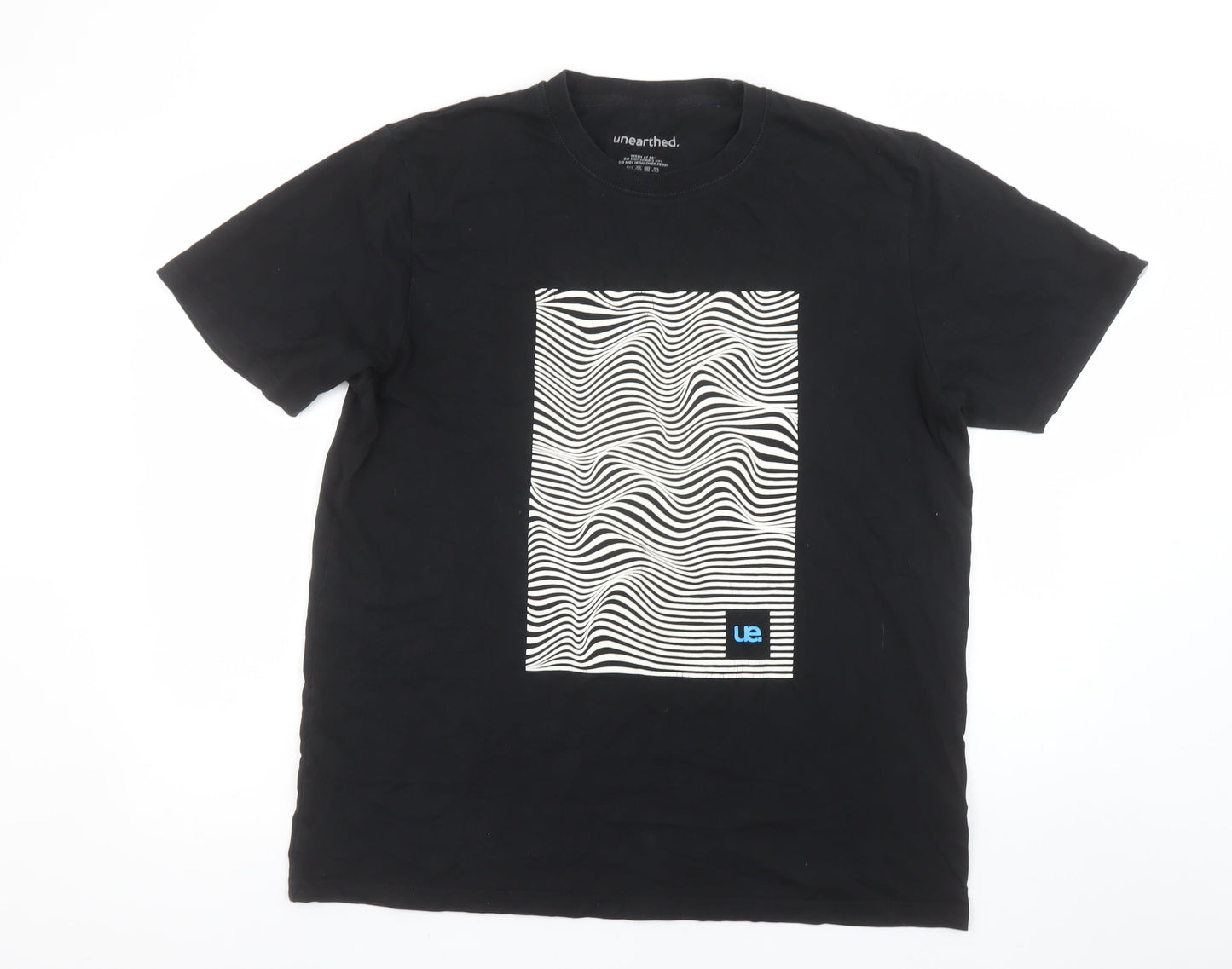 Mens UK Size L unearthed Black  T-Shirt