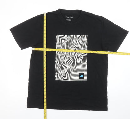 Mens UK Size L unearthed Black  T-Shirt