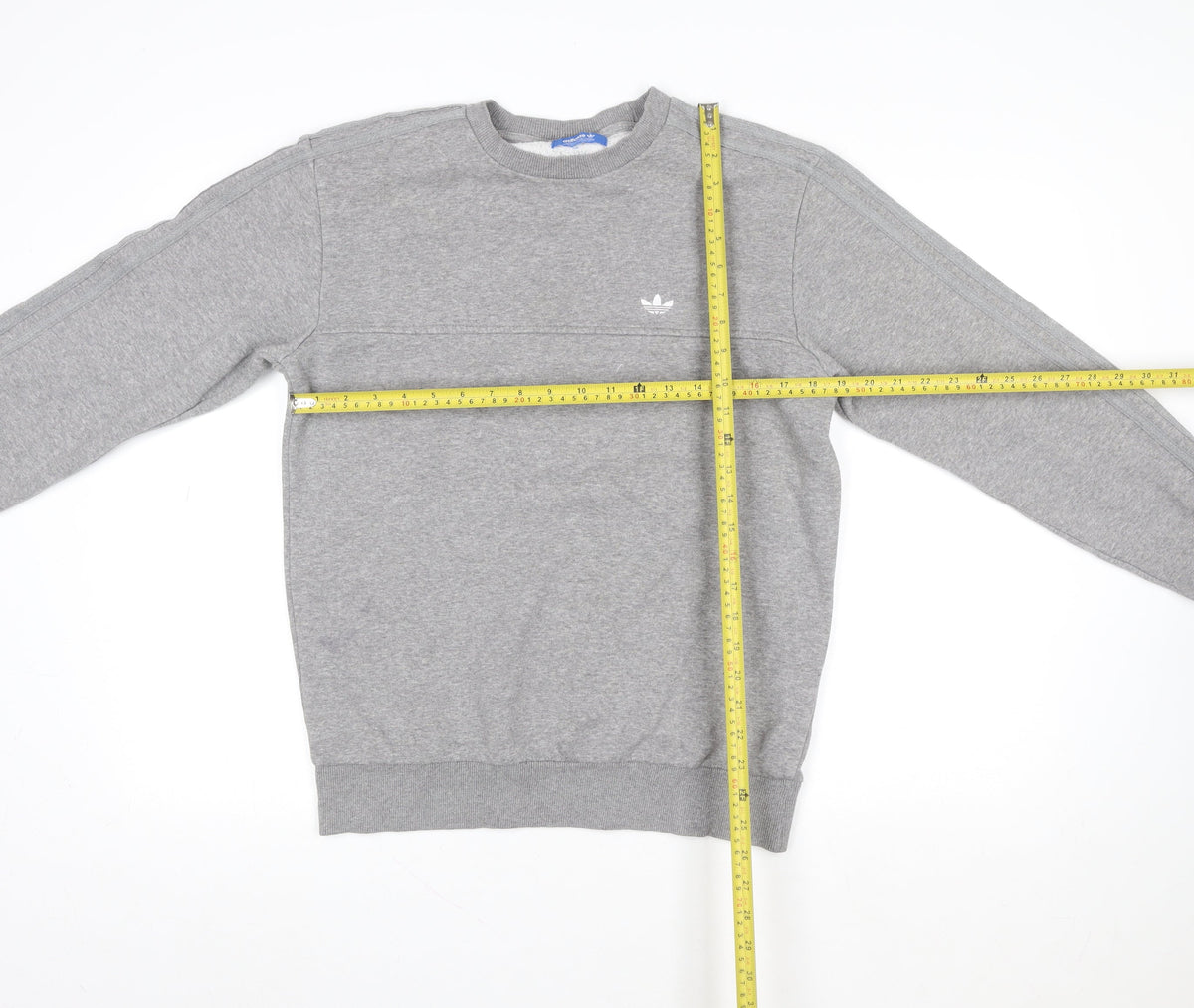 Mens UK Size M adidas Grey Pullover Sweatshirt
