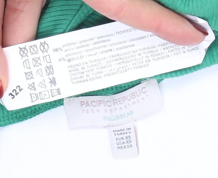 Teens UK Size XS Pull & Bear Green Cropped T-Shirt