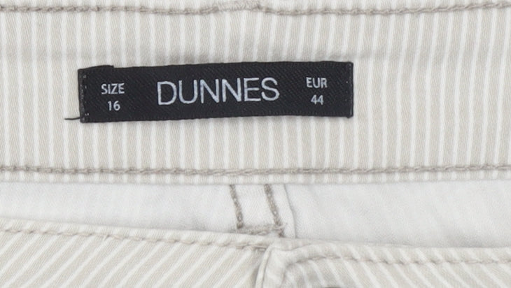 Womens UK Size 16 Dunnes Regular Fit Straight Beige Jeans