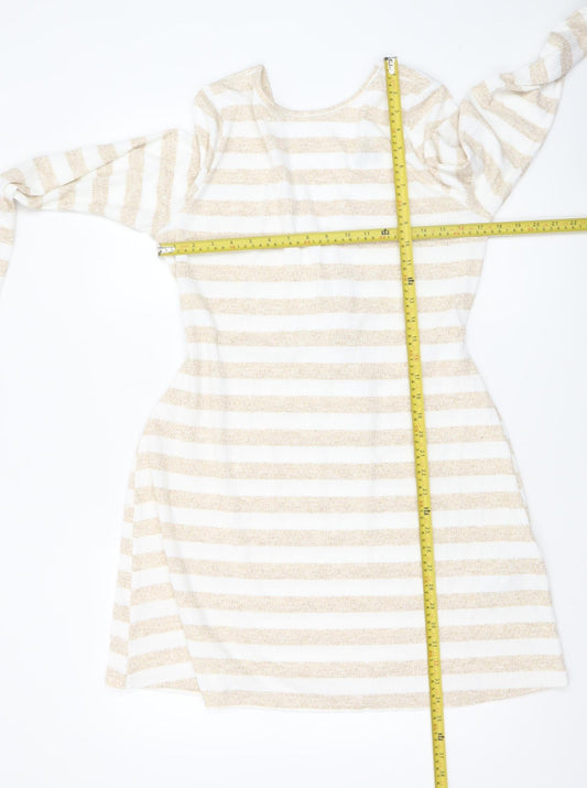 Womens UK Size 16 Boohoo Wrap Dress