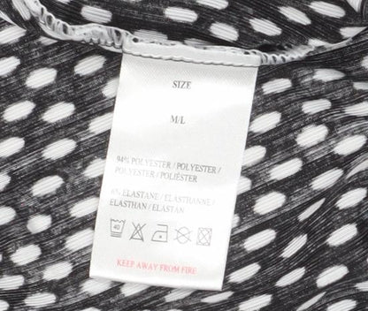 Womens UK Size M/L QED London Black Cropped Blouse