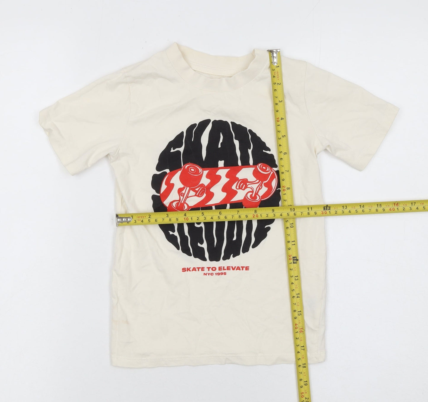 Boys UK Size 5-6 Years Dunnes Stores Beige Basic T-Shirt