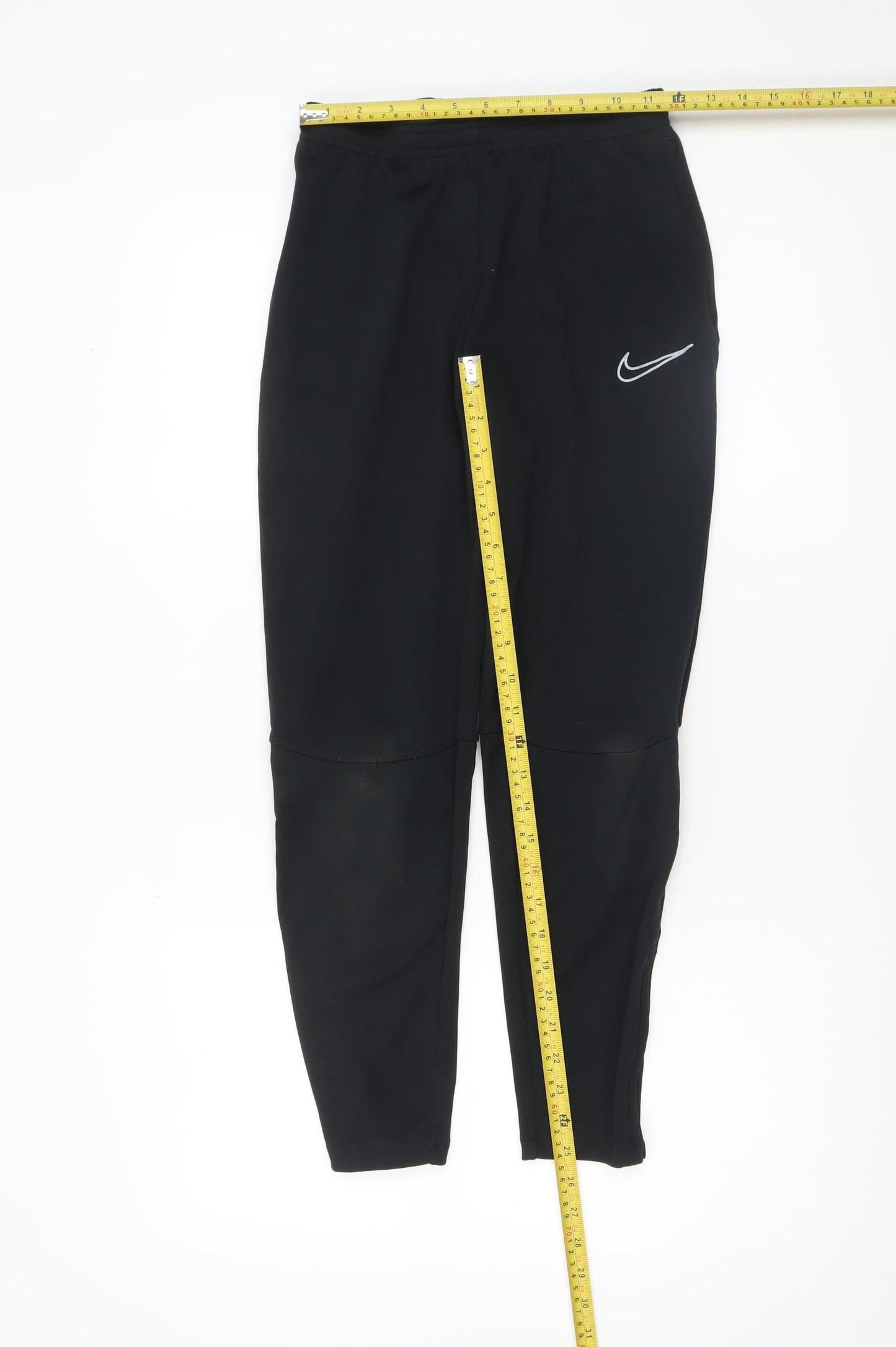 Nike Boys Black Therma-Fit Jogger Trousers Size 13 Years 147-158cm