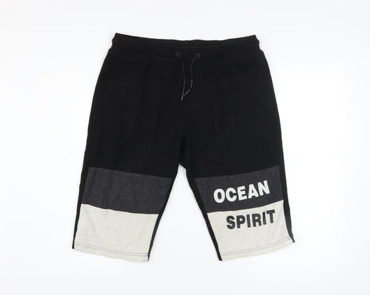 Mens UK Size L Team Spirit Regular Fit Athletic Shorts