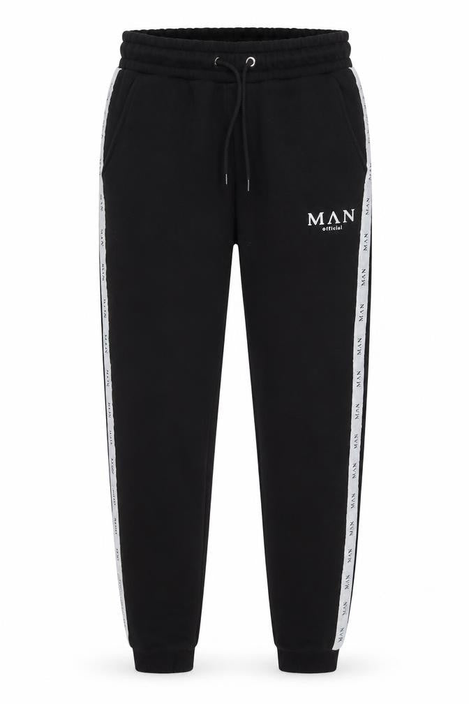 Front view of boohooMAN Men’s Black Joggers S Regular Fit Tapered Casual Fleece