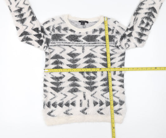 Esmara Women’s White Aztec Knit Long Sleeve Pullover Jumper Size 10/12
