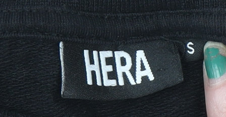 Mens UK Size S Hera Black Pullover Sweatshirt
