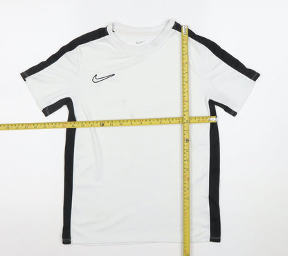 Nike Boys White Dri-FIT Mesh Sports T-Shirt Size 10-11 Years