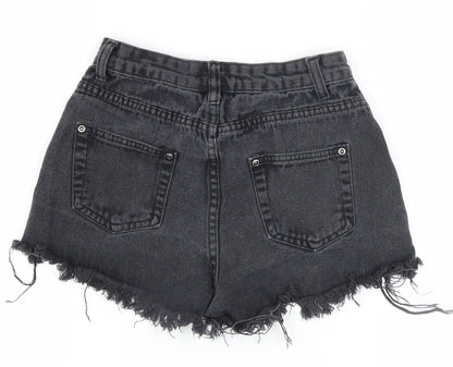 Womens UK Size 6 PRETTYLITTLETHING Regular Fit Cut-Off Shorts