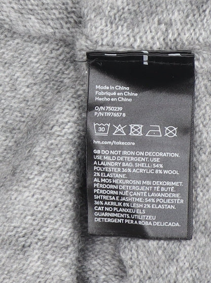 Teens UK Size 8 H&M Grey Pullover Jumper