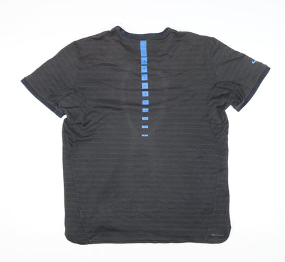 Mens UK Size S Nike Black Running & JoggingGym & Training T-Shirt