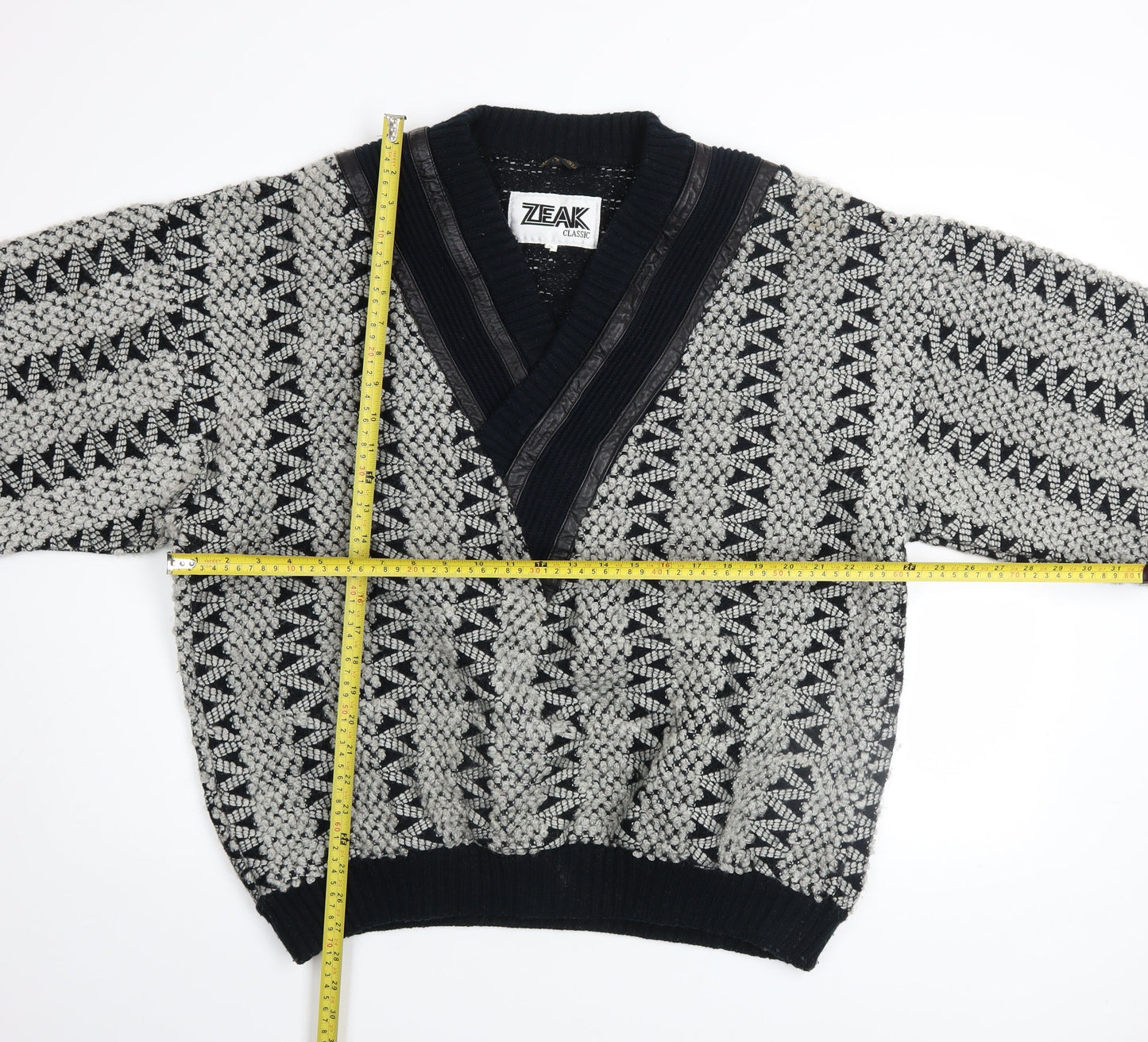 Mens UK Size XL Zeak Classic Black Cardigan Jumper