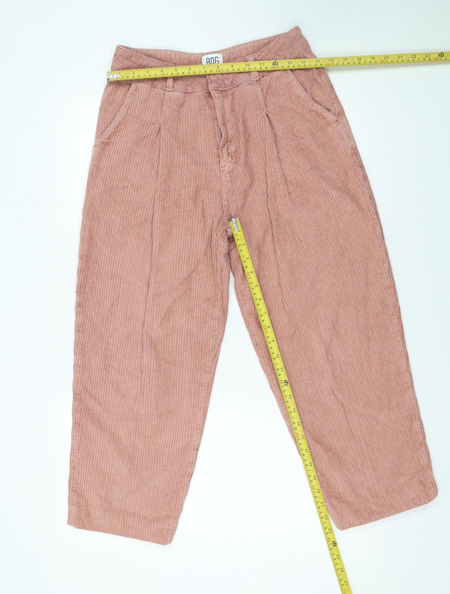 Womens UK Size S BDG Urban Outfitters Relaxed Fit Cropped Pink Trousers