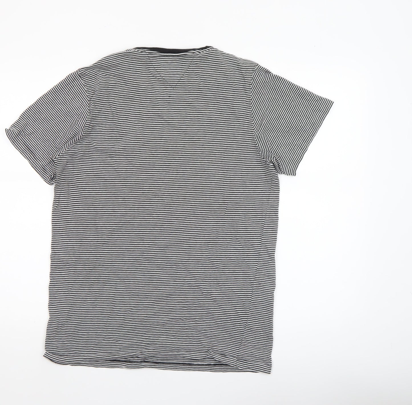 Mens UK Size M Tommy Hilfiger Black  T-Shirt