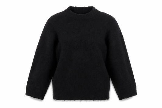 Front view of ASOS DESIGN Women's Black Relaxed Knit jumper, size S