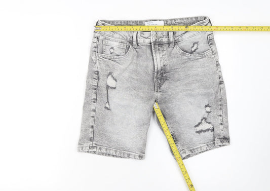 Mens UK Size 30 Bershka Slim Fit Shorts Shorts