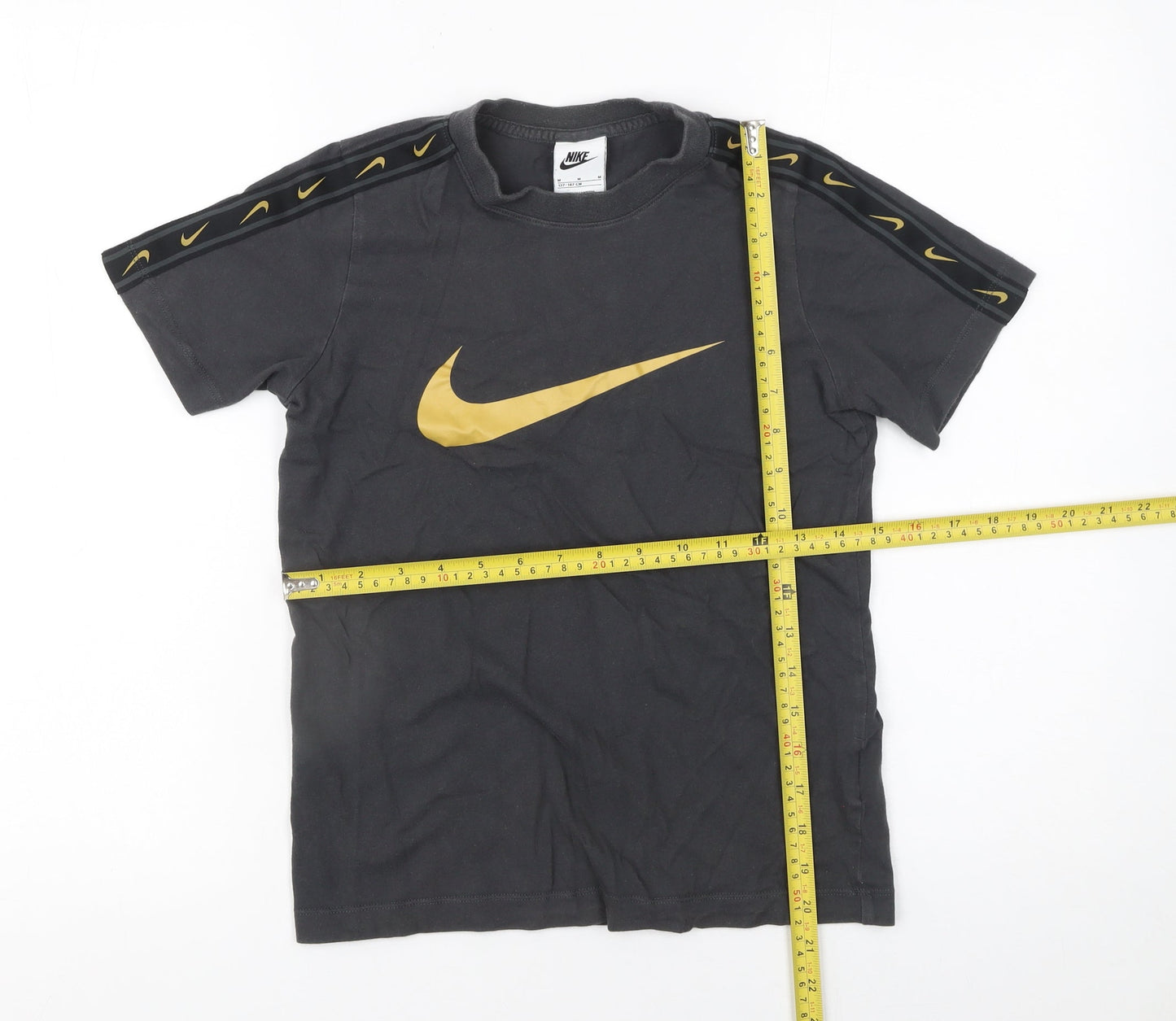 Boys UK Size M Nike Black Basic T-Shirt