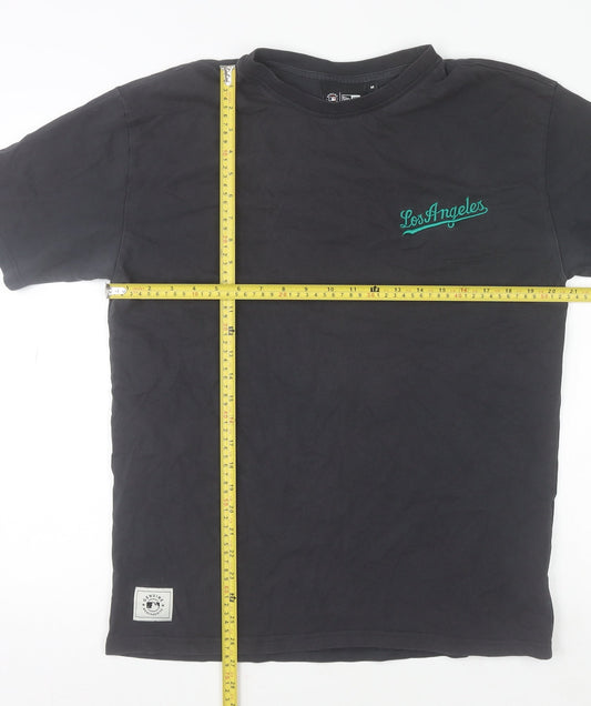 Mens UK Size M New Era Black  T-Shirt