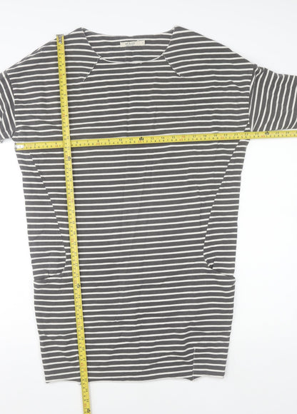 Womens UK Size S Wi & Co Grey Basic T-Shirt